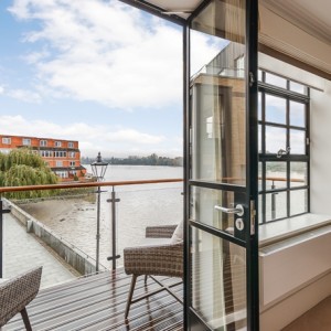 Palace Wharf Apartment, London